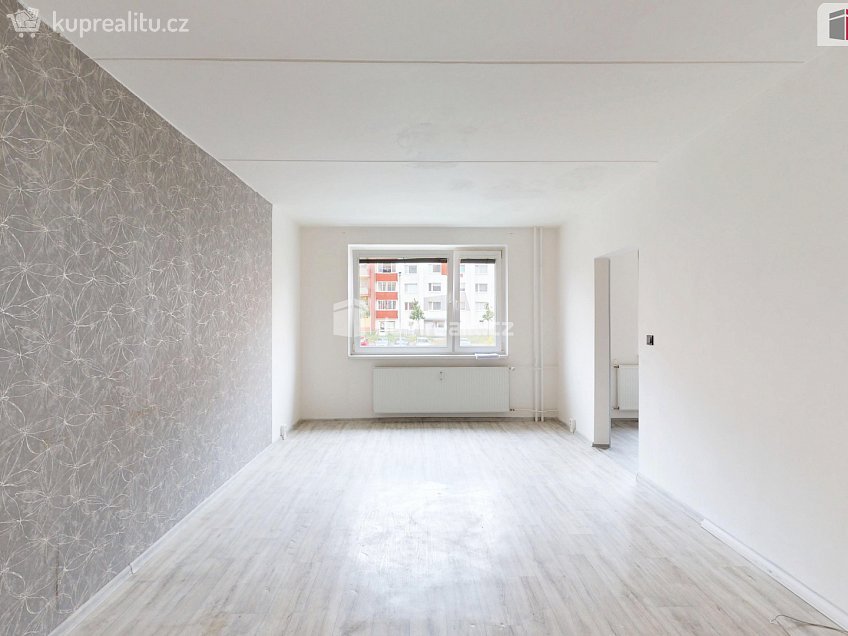 Pronájem bytu 2+1 60 m^2 SNP, Jirkov 