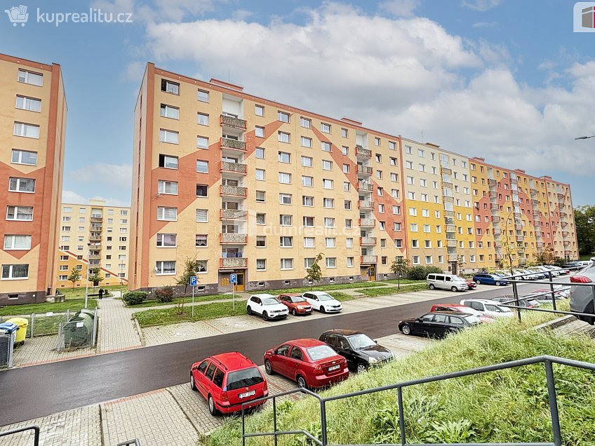 Pronájem bytu 2+1 60 m^2 SNP, Jirkov 