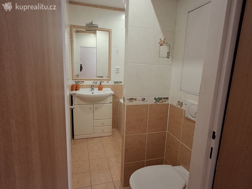 Pronájem bytu 3+1 86 m^2 Mandlova 475, Plzeň 