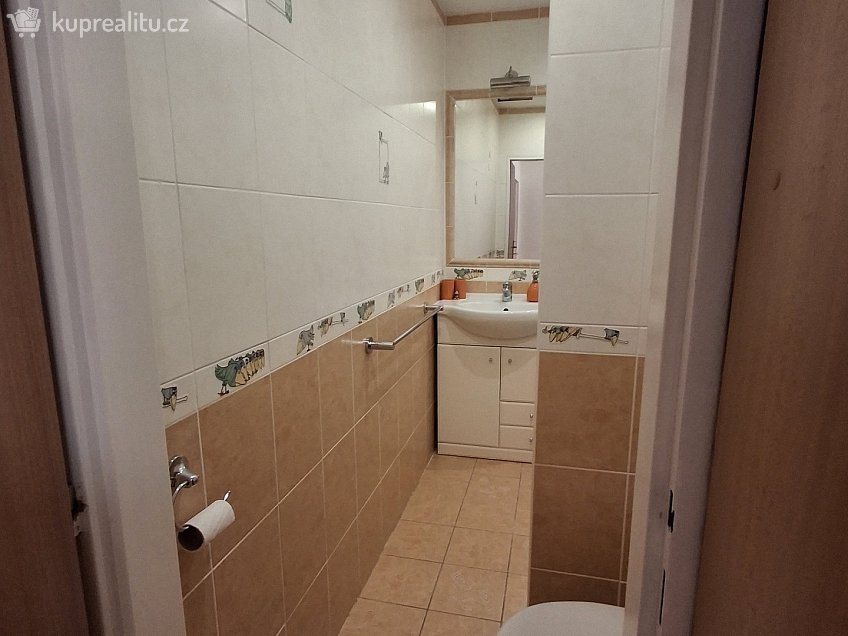 Pronájem bytu 3+1 86 m^2 Mandlova 475, Plzeň 