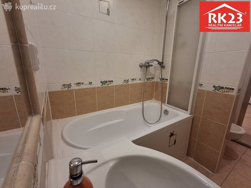 Pronájem bytu 3+1 86 m^2 Mandlova 475, Plzeň 