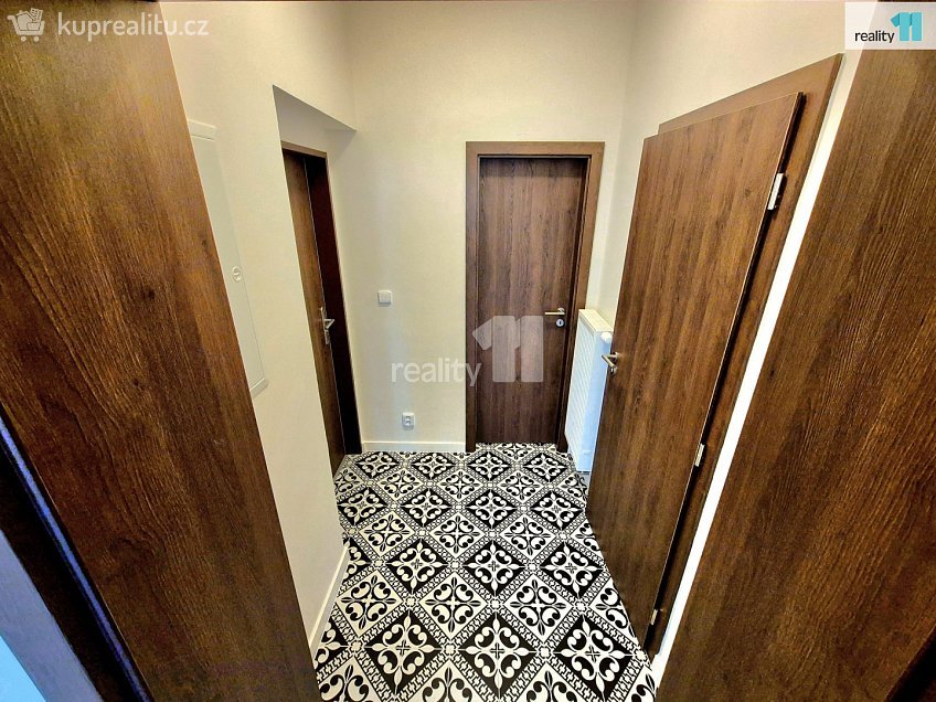 Prodej bytu 3+1 97 m^2 Údolní, Aš 