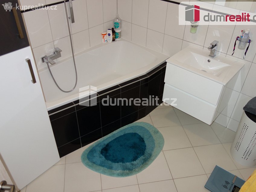 Pronájem bytu 3+kk 100 m^2 Kpt. Jaroše, Břeclav 