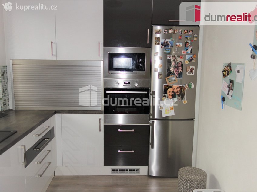 Pronájem bytu 3+kk 100 m^2 Kpt. Jaroše, Břeclav 