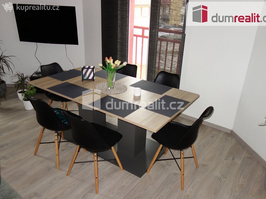 Pronájem bytu 3+kk 100 m^2 Kpt. Jaroše, Břeclav 