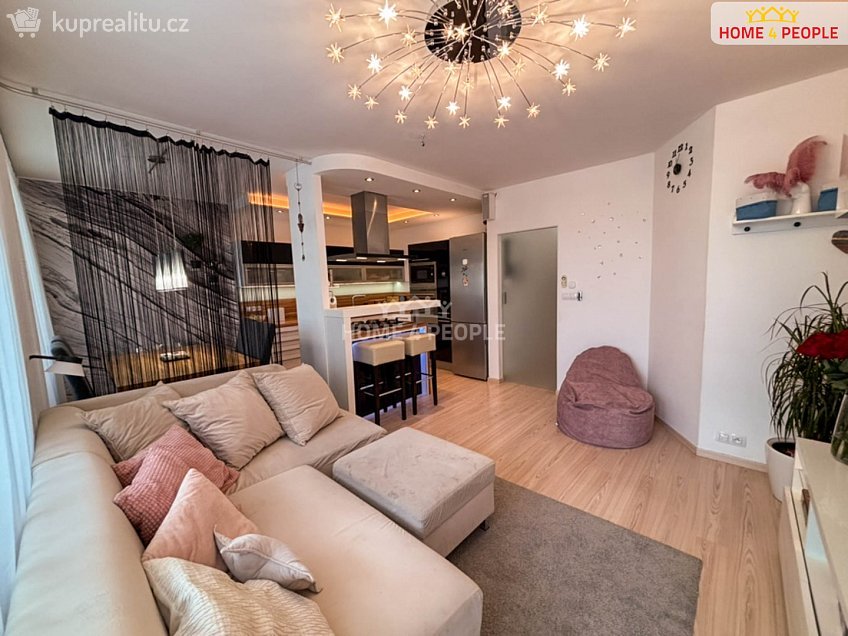 Prodej bytu 3+kk 67 m^2 Na strži, Praha 4 