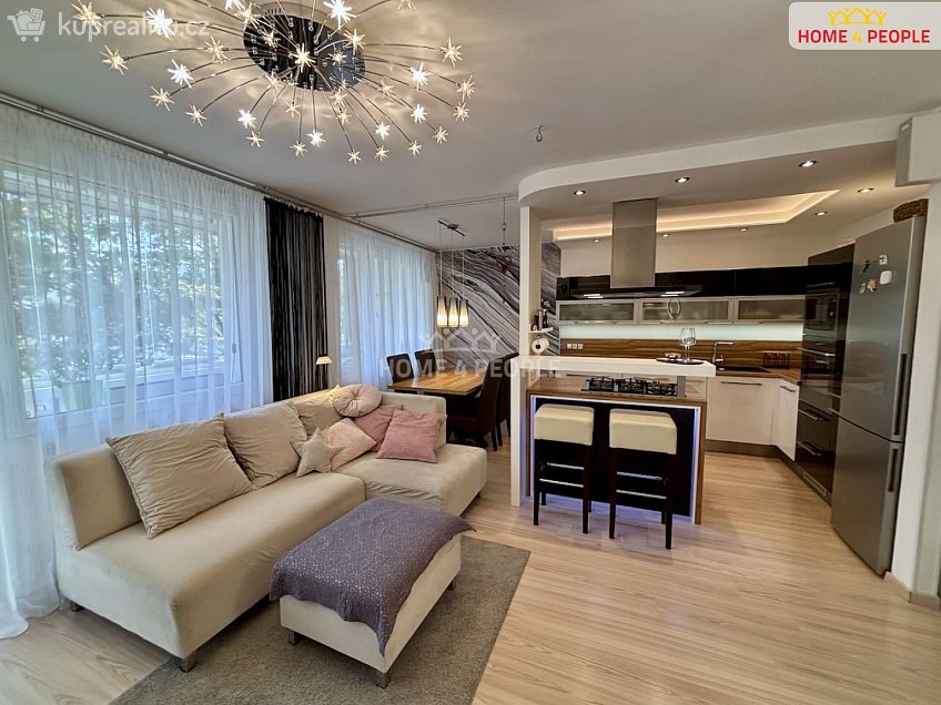 Prodej bytu 3+kk 67 m^2 Na strži, Praha 4 