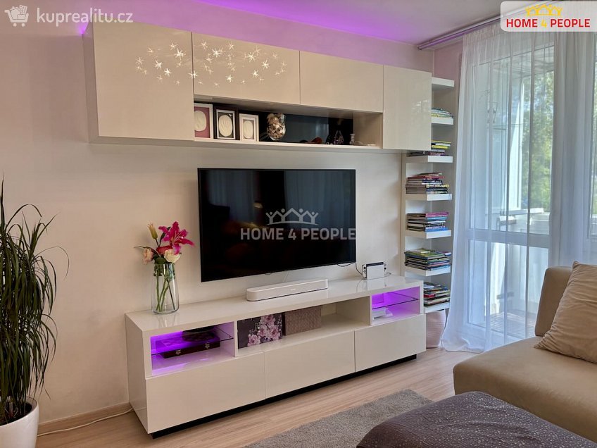 Prodej bytu 3+kk 67 m^2 Na strži, Praha 4 