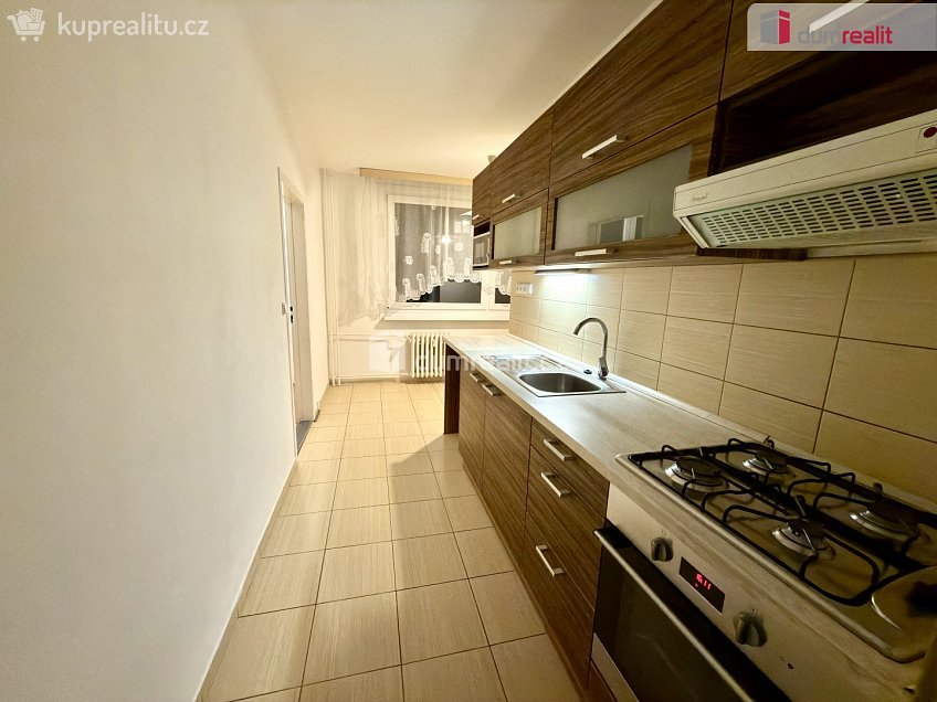 Pronájem bytu 3+1 67 m^2 Hluboká, Ústí nad Labem 