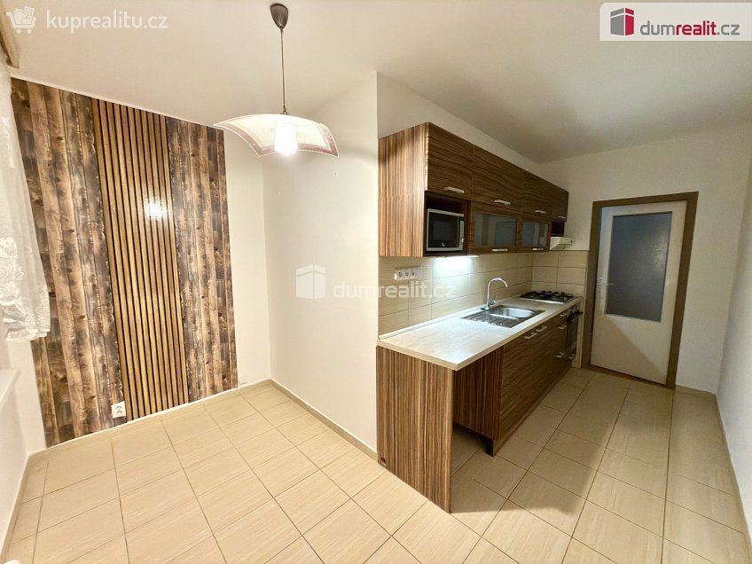 Pronájem bytu 3+1 67 m^2 Hluboká, Ústí nad Labem 