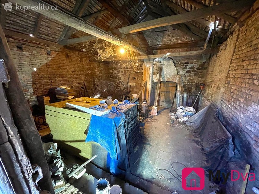 Prodej  vinného sklepu 87 m^2 Jaroslavice, Jaroslavice 