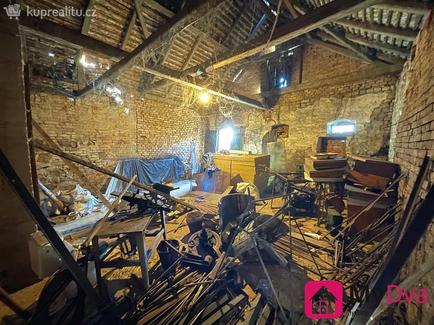 Prodej  vinného sklepu 87 m^2 Jaroslavice, Jaroslavice 