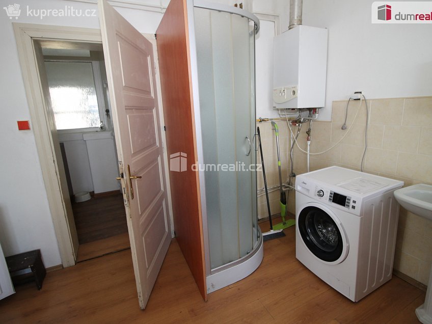 Prodej bytu 2+1 82 m^2 Na Průhonu, Mariánské Lázně 