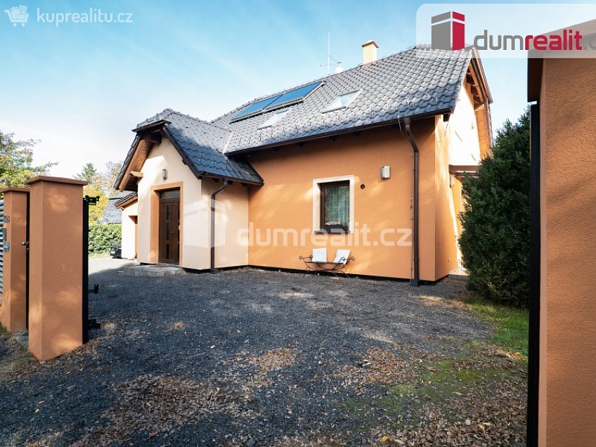 Prodej  rodinného domu 179 m^2 Thomayerova, Říčany 