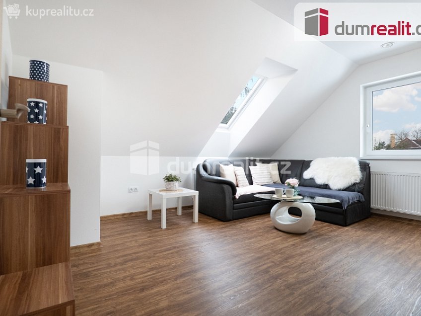 Prodej  rodinného domu 179 m^2 Thomayerova, Říčany 