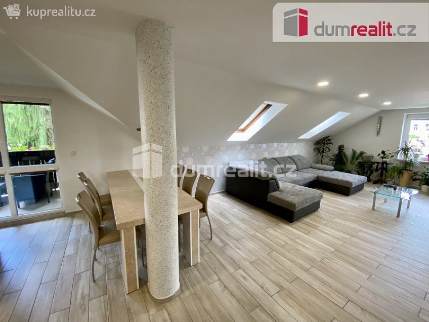 Pronájem bytu 4+kk 202 m^2 třída Vítězství, Mariánské Lázně 