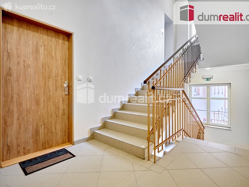 Prodej bytu 3+kk 90 m^2 nábřeží Jana Palacha, Karlovy Vary 