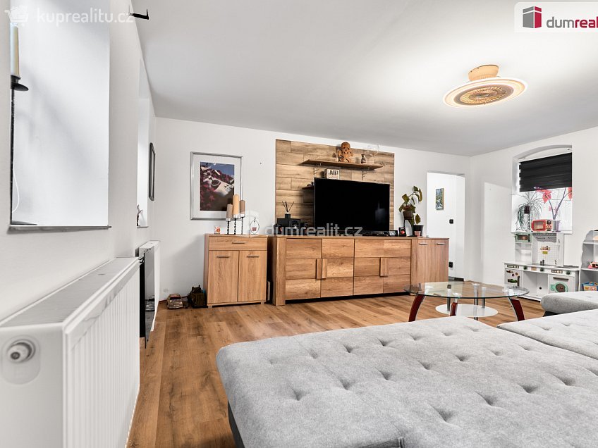 Prodej  rodinného domu 114 m^2 Na Můstku, Oloví 