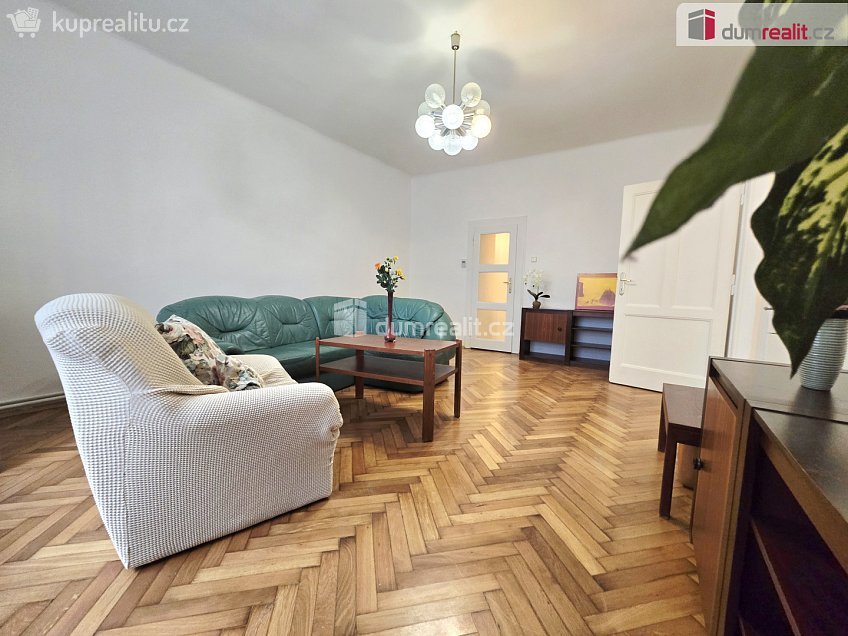 Prodej bytu 3+1 90 m^2 Janovského, Praha 7 