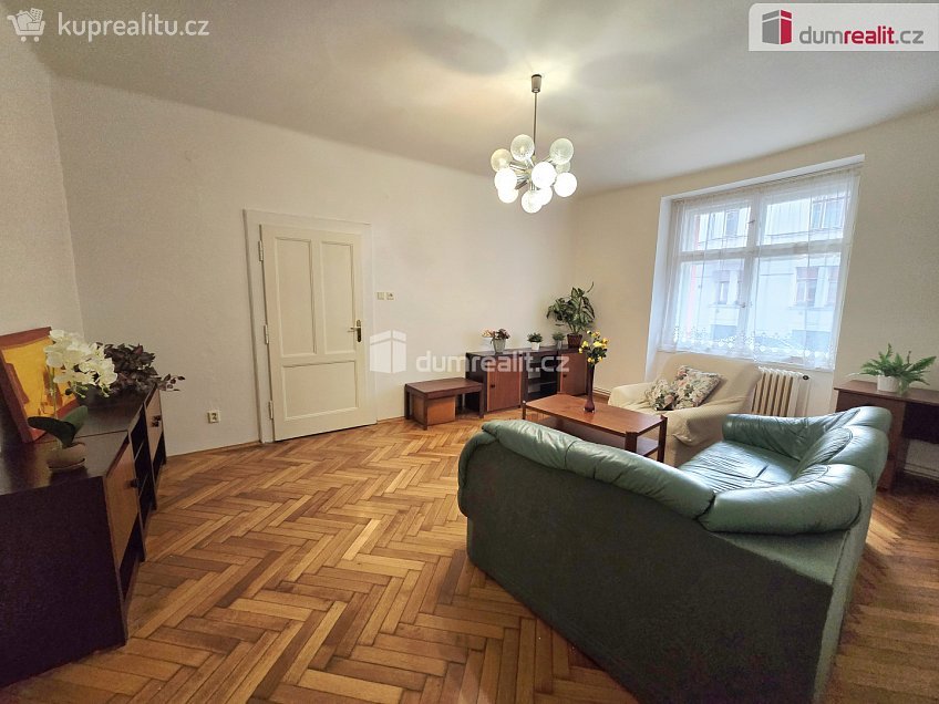 Prodej bytu 3+1 90 m^2 Janovského, Praha 7 