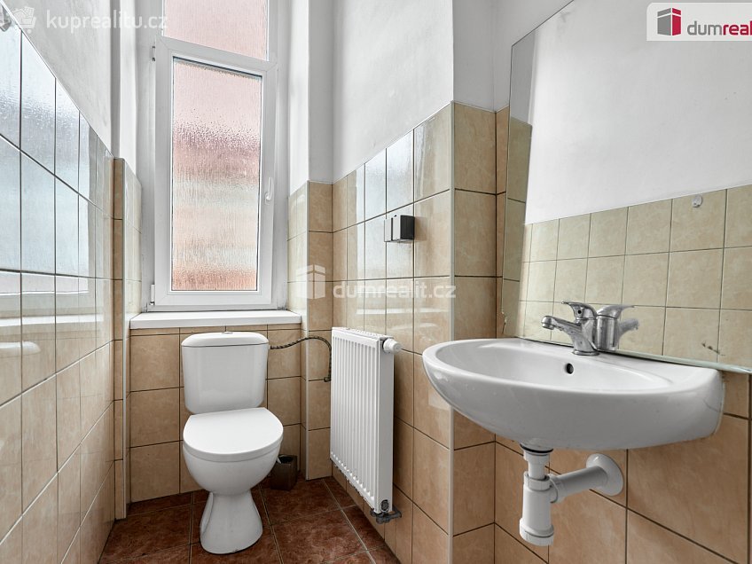 Prodej  činžovního domu 980 m^2 Sokolovská, Karlovy Vary 