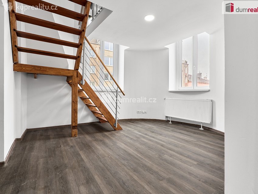 Prodej  činžovního domu 980 m^2 Sokolovská, Karlovy Vary 