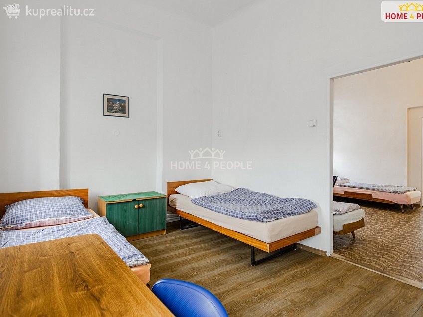 Prodej  vily 700 m^2 Merklínská, Karlovy Vary 