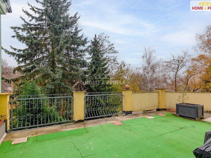 Prodej  vily 700 m^2 Merklínská, Karlovy Vary 