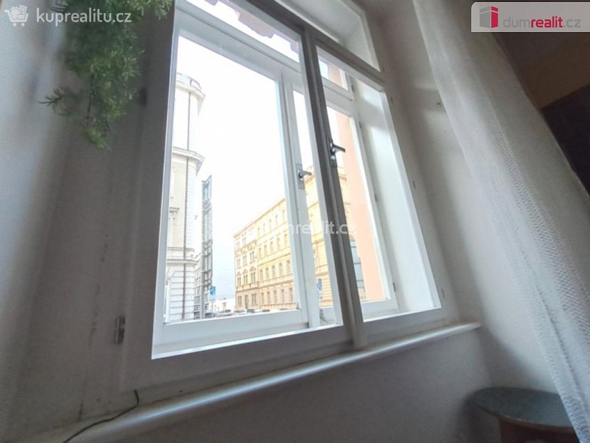 Prodej bytu 3+kk 85 m^2 Svornosti, Praha 5 