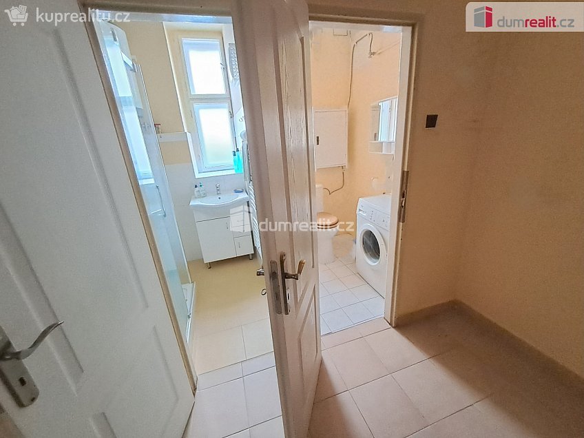 Prodej bytu 3+kk 85 m^2 Svornosti, Praha 5 