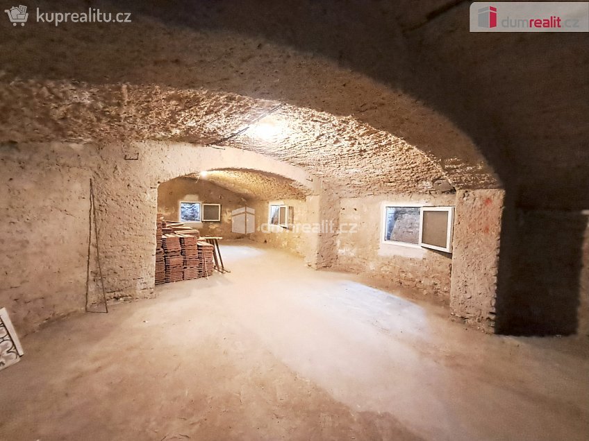 Prodej bytu 3+kk 85 m^2 Svornosti, Praha 5 