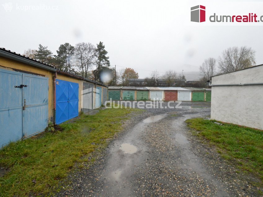 Pronájem  garáže 17 m^2 U Výtopny, Lovosice 