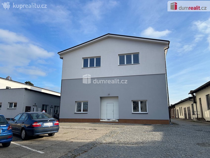 Pronájem  skladu 263 m^2 Polepská, Kolín 