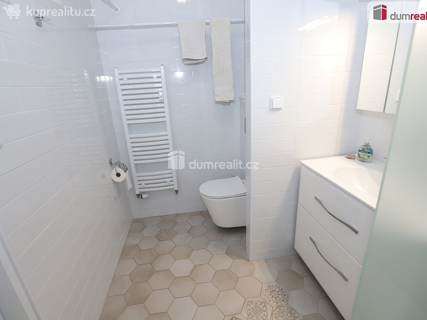 Prodej bytu 2+1 54 m^2 Franze Kafky, Mariánské Lázně 