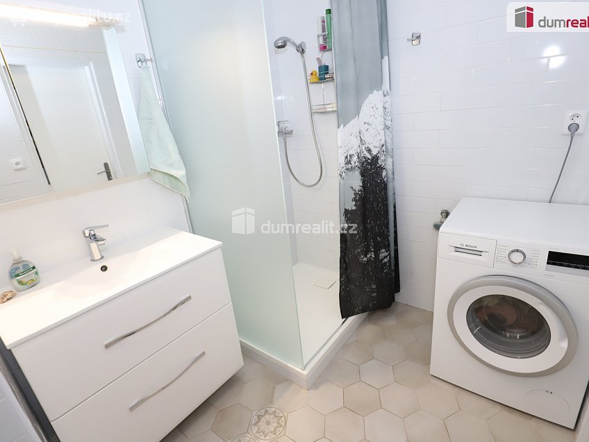 Prodej bytu 2+1 54 m^2 Franze Kafky, Mariánské Lázně 