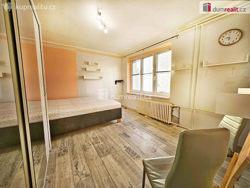 Pronájem bytu 1+kk 24 m^2 Kostelní, Lovosice 