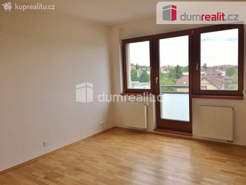 Pronájem bytu 2+kk 77 m^2 U panské zahrady, Praha 5 