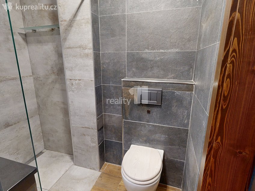 Prodej  rodinného domu 140 m^2 Nad Rybníkem, Kralupy nad Vltavou 