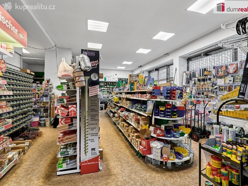 Prodej  obchodních prostor 176 m^2 Bulharská, Česká Lípa 