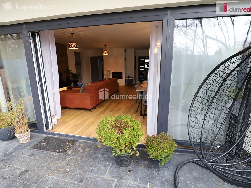 Prodej  rodinného domu 140 m^2 Chlumeček, Cheb 