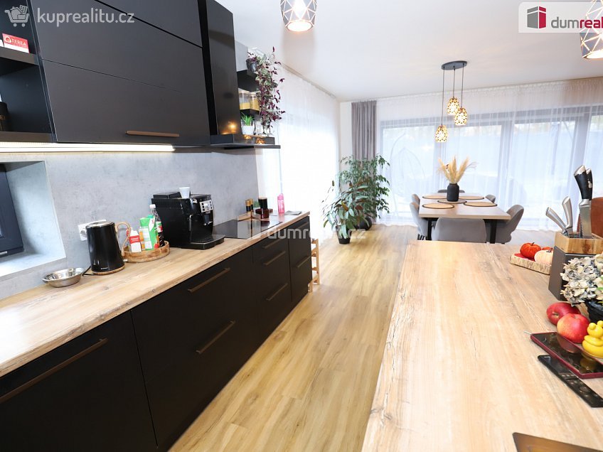 Prodej  rodinného domu 140 m^2 Chlumeček, Cheb 