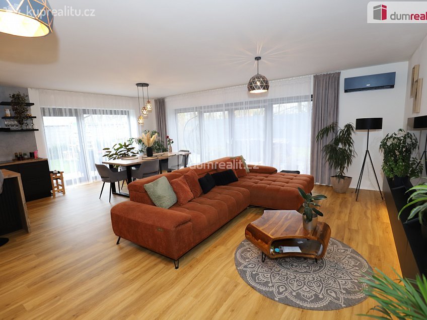 Prodej  rodinného domu 140 m^2 Chlumeček, Cheb 