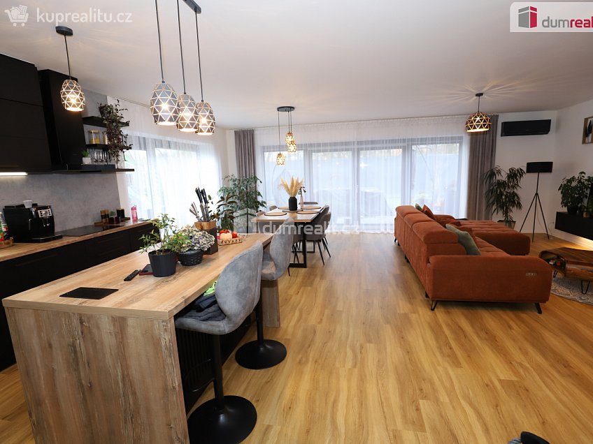 Prodej  rodinného domu 140 m^2 Chlumeček, Cheb 