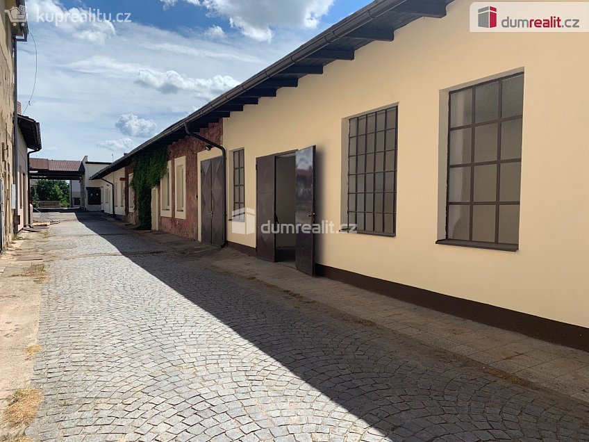 Pronájem  skladu 26 m^2 Polepská, Kolín 