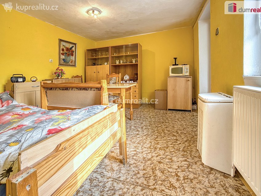 Prodej  rodinného domu 84 m^2 Vojtěšská, Neratovice 