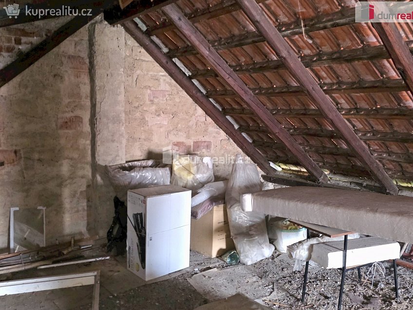 Prodej  rodinného domu 84 m^2 Vojtěšská, Neratovice 