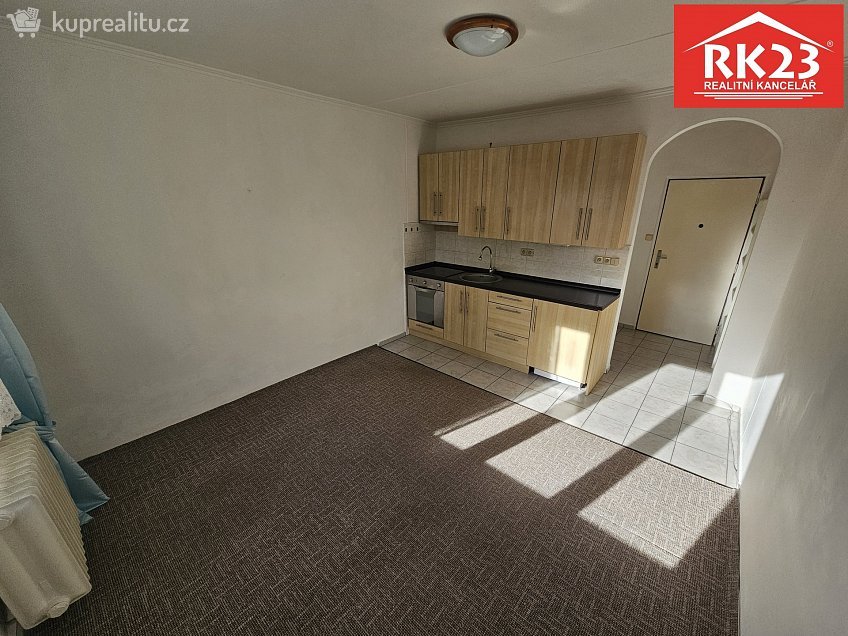 Pronájem bytu 1+kk 20 m^2 Hroznatova, Mariánské Lázně 