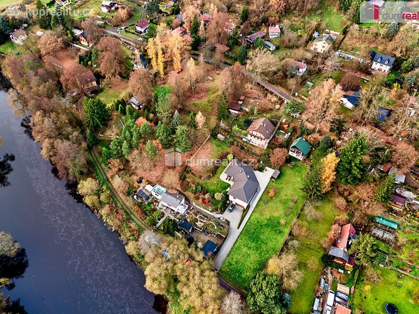 Prodej  zahrady 2562 m^2 Šemnice, Šemnice 