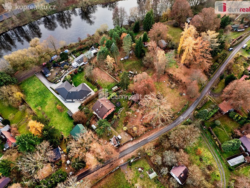 Prodej  zahrady 2562 m^2 Šemnice, Šemnice 