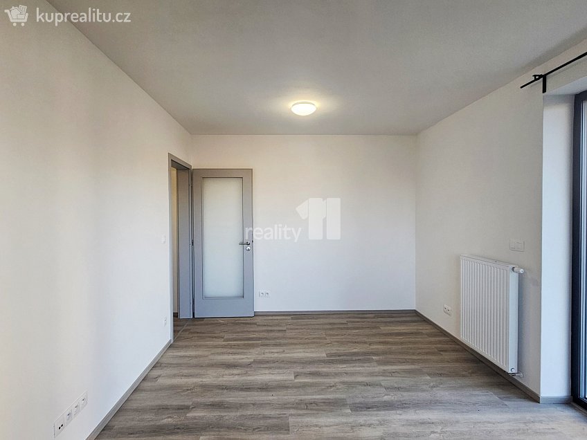 Pronájem bytu 1+kk 30 m^2 Plk. Loudy, Kutná Hora 